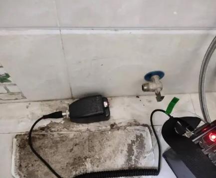北仑屋顶漏水维修公司分享下卫生间漏水的危害及解决方法